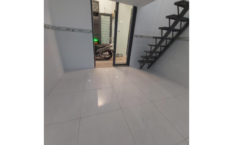 Bán nhà Tỉnh Lộ 43 TD, 14m2, 1 gác, 2PN, N.3m, Đ.2.5m giá 600tr